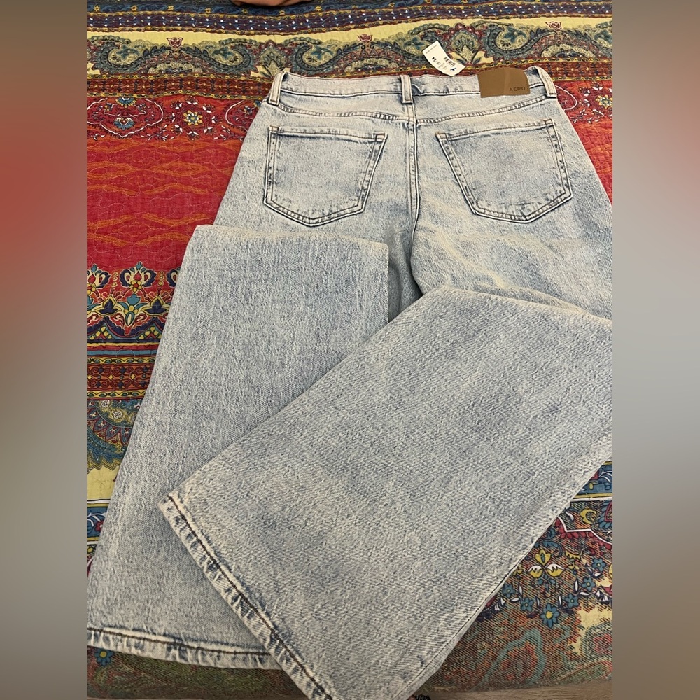 High Rise Flare Jeans - Picture 8 of 8
